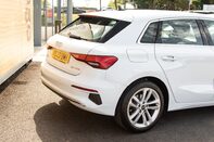 Audi A3 SPORTBACK TFSI SPORT MHEV 8