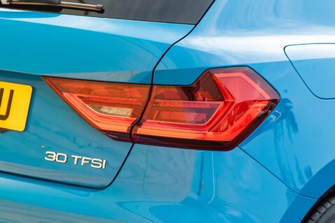Audi A1 SPORTBACK TFSI S LINE 9