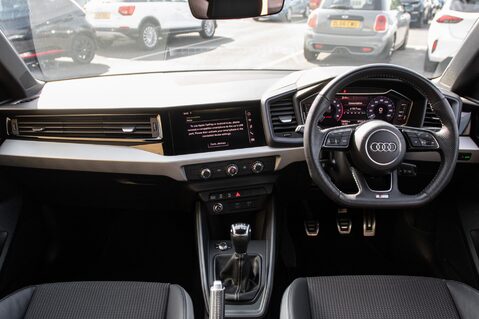 Audi A1 SPORTBACK TFSI S LINE 3