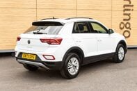 Volkswagen T-Roc LIFE TSI DSG 2