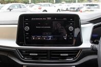 Volkswagen T-Roc LIFE TSI DSG 23