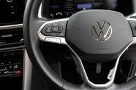 Volkswagen T-Roc LIFE TSI DSG 19
