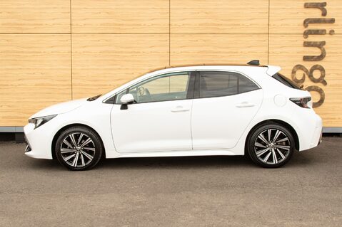 Toyota Corolla DESIGN 13