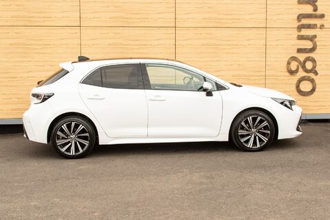 Toyota Corolla DESIGN 12
