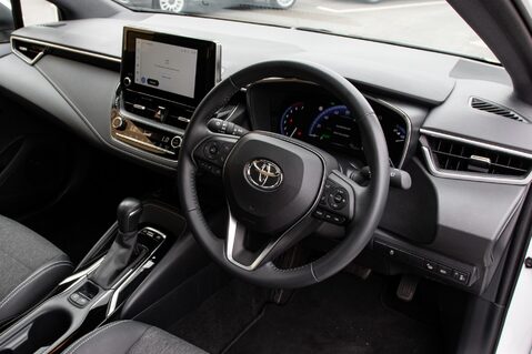 Toyota Corolla DESIGN 4