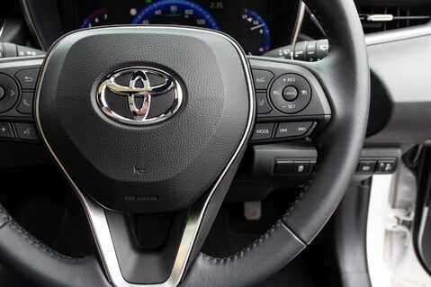 Toyota Corolla DESIGN 20