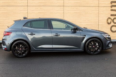Renault Megane RENAULTSPORT 12