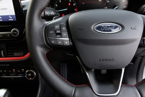 Ford Fiesta ST-LINE X 19