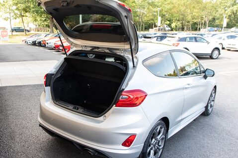 Ford Fiesta ST-LINE X 33