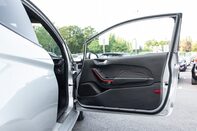 Ford Fiesta ST-LINE X 14