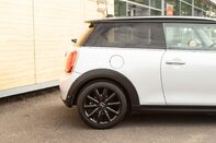 Mini Hatch COOPER D 7