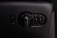 Mini Hatch COOPER D 16