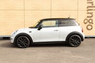 Mini Hatch COOPER D 13