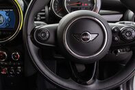 Mini Hatch COOPER D 19