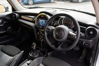Mini Hatch COOPER D 4