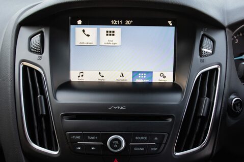Ford Focus TITANIUM X 25