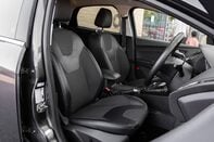 Ford Focus TITANIUM X 29
