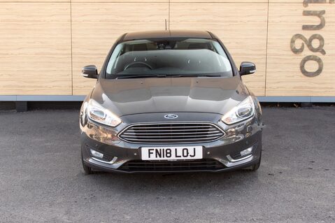Ford Focus TITANIUM X 5