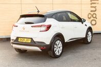 Renault Captur ICONIC TCE 2