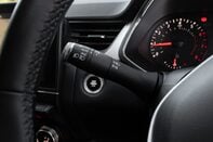 Renault Captur ICONIC TCE 17