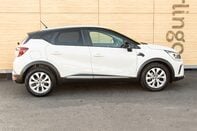 Renault Captur ICONIC TCE 12