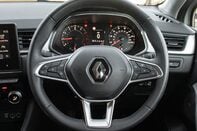 Renault Captur ICONIC TCE 21