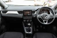 Renault Captur ICONIC TCE 3