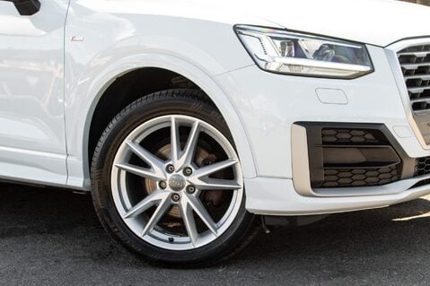 Audi Q2 TFSI S LINE 11