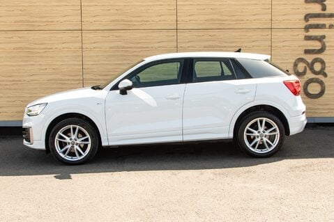 Audi Q2 TFSI S LINE 13