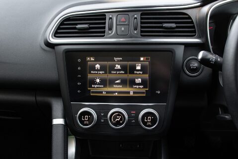 Renault Kadjar GT LINE TCE 28