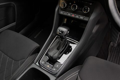 Skoda Karoq SPORTLINE TSI DSG 33
