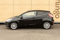 Ford Fiesta TITANIUM 13