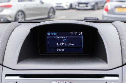 Ford Fiesta TITANIUM 22