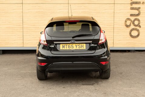 Ford Fiesta TITANIUM 6