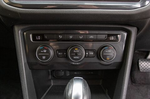 Volkswagen Tiguan Allspace MATCH TSI EVO DSG 33