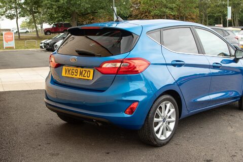 Ford Fiesta TITANIUM 8