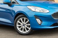 Ford Fiesta TITANIUM 11