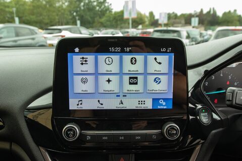 Ford Fiesta TITANIUM 27