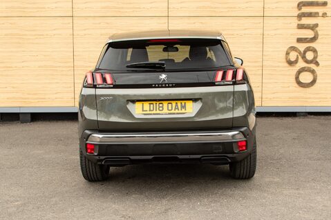 Peugeot 3008 PURETECH S/S ALLURE 6