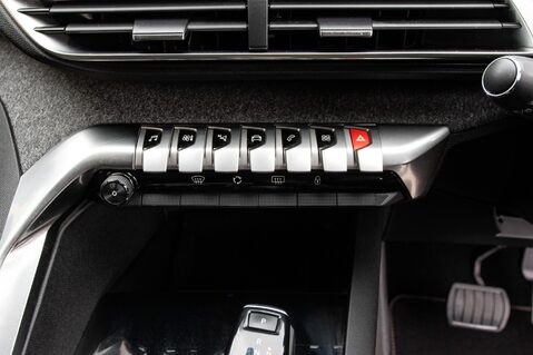 Peugeot 3008 PURETECH S/S ALLURE 33