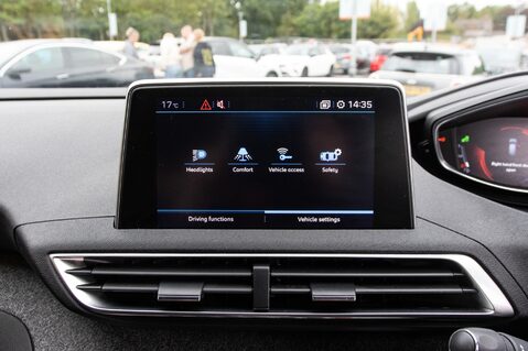 Peugeot 3008 PURETECH S/S ALLURE 26