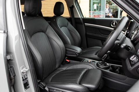 Mini Countryman COOPER EXCLUSIVE 30