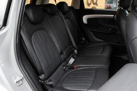 Mini Countryman COOPER EXCLUSIVE 33