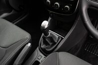 Renault Clio ICONIC TCE 32