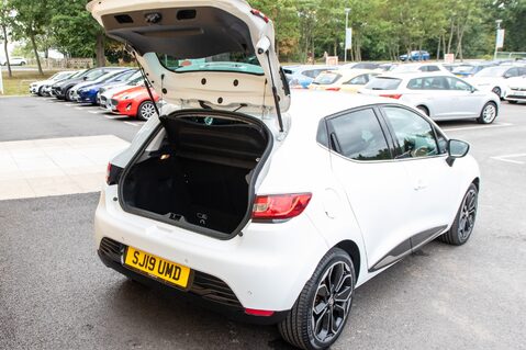 Renault Clio ICONIC TCE 35