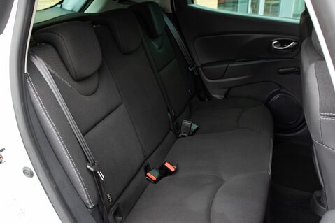 Renault Clio ICONIC TCE 34