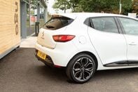 Renault Clio ICONIC TCE 8