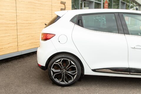 Renault Clio ICONIC TCE 7