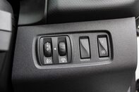 Renault Clio ICONIC TCE 16