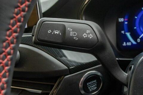 Ford Focus ST-LINE X EDITION MHEV 18